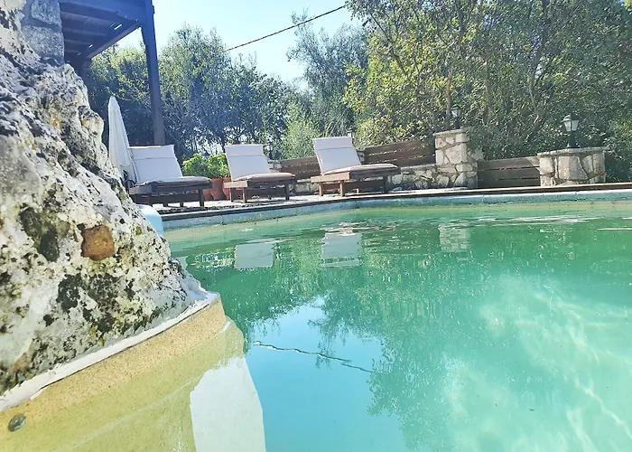 Βίλα Kalata Κατούνα