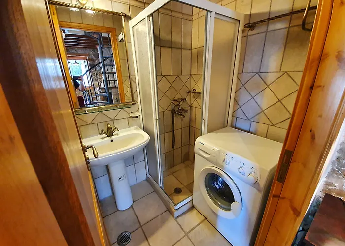 Kalata Κατούνα